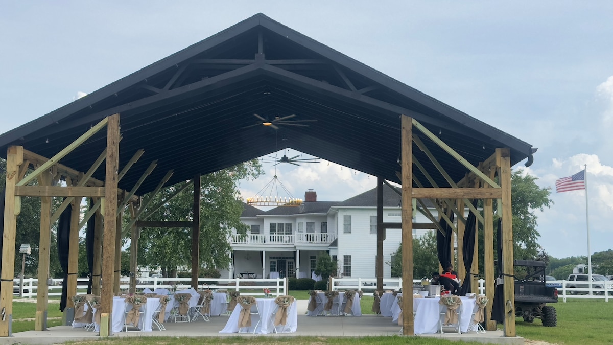 Pavilion set for a wedding reception at Parkton Place