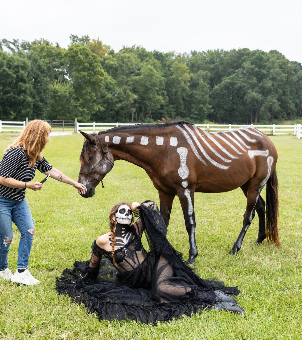 Behind the scenes of a themed photo shoot with a horse at Parkton Place